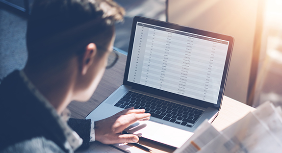 Seamless Sales Order Intake for a leading footwear and apparel company